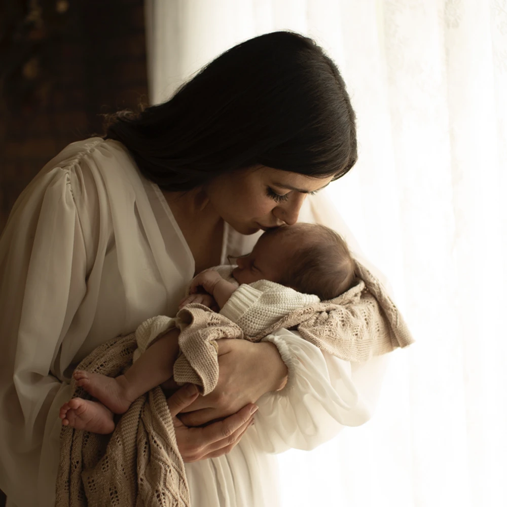 Tricia Victoria The Studio Pack – Lightroom Presets Collection - before_version_alt